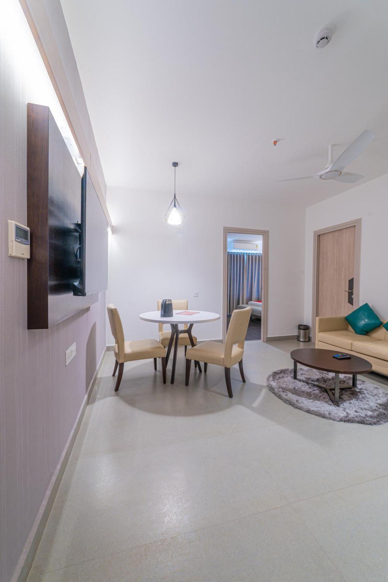 Hotel Deccan Serai Grande, Gachibowli, Hyderabad Exterior foto